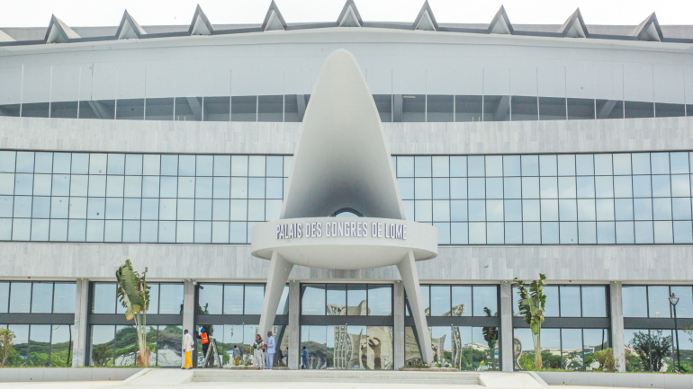 Sénat Togo palais des congrès